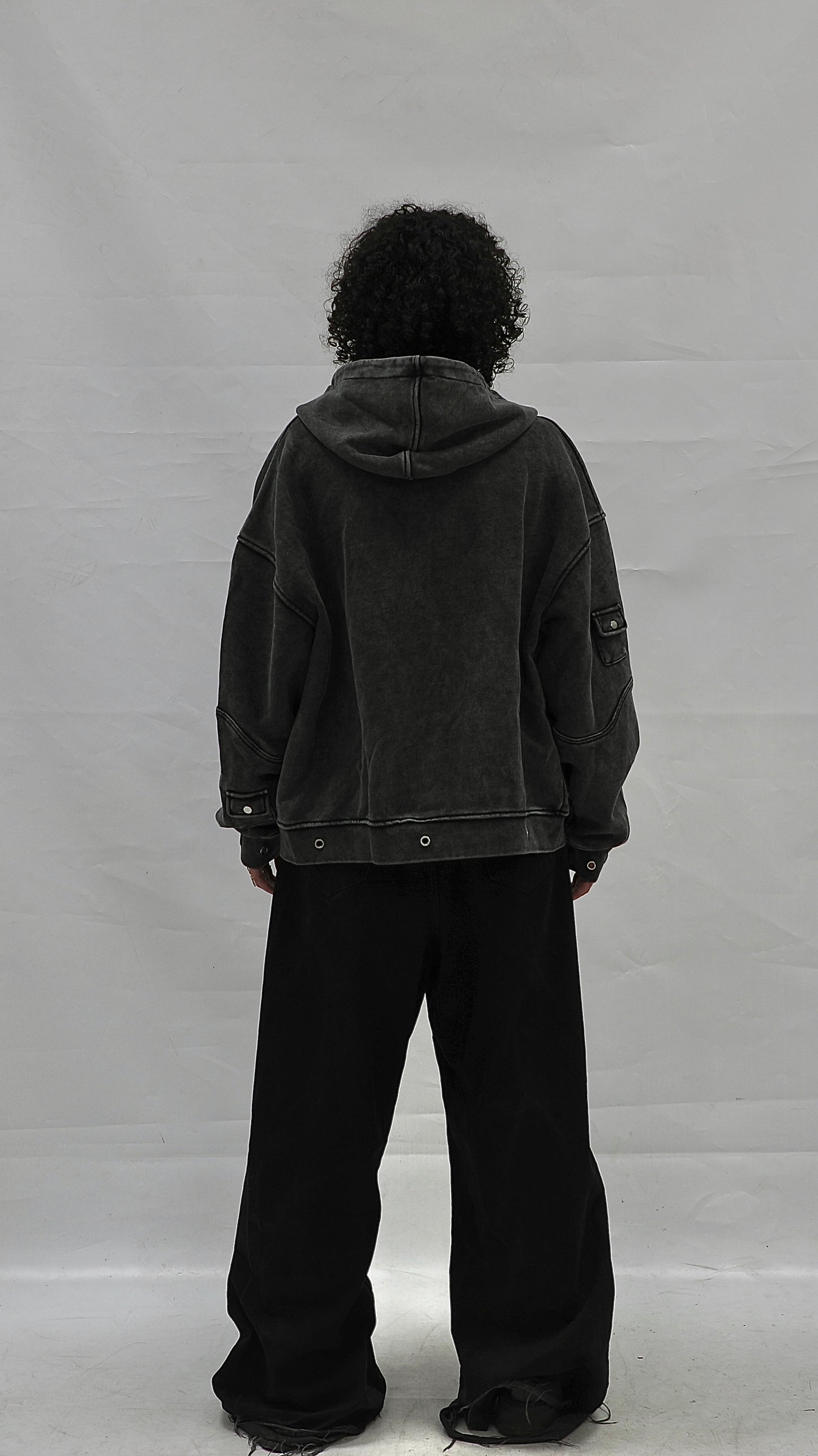 SS25 ZIP-UP HOODIE